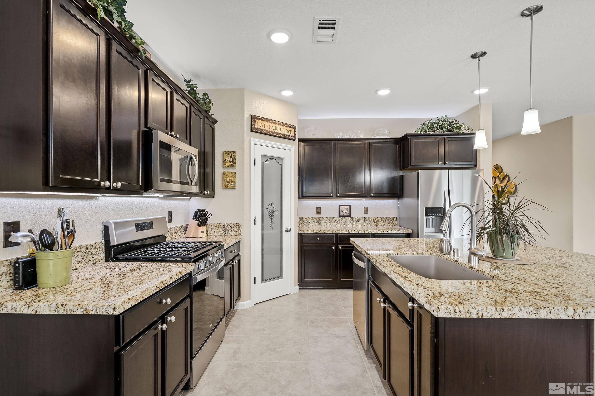 440 Scenic Ridge Drive Reno, NV 89506 - Photo 7 of 32 Photo 7