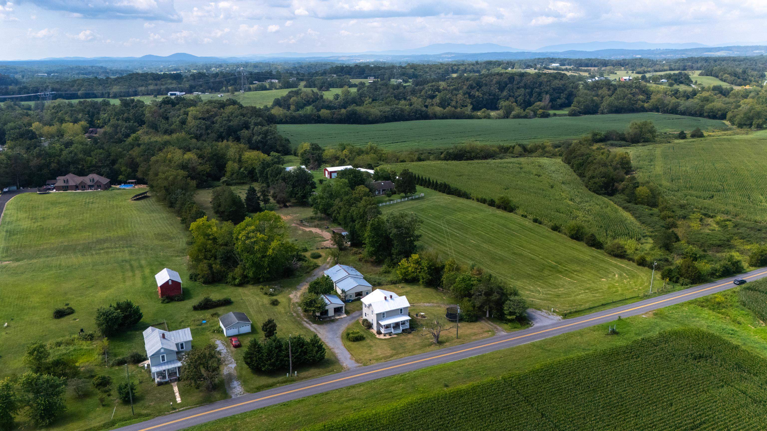 1589 Dam Town Road Fort Defiance, VA 24437 - Photo 65 of 70 Gallery Image 65