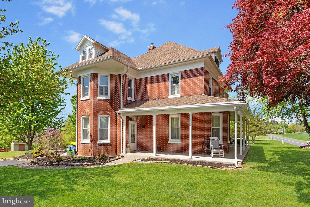 2478 Croll School Road York, PA 17403 - Photo 3 of 47