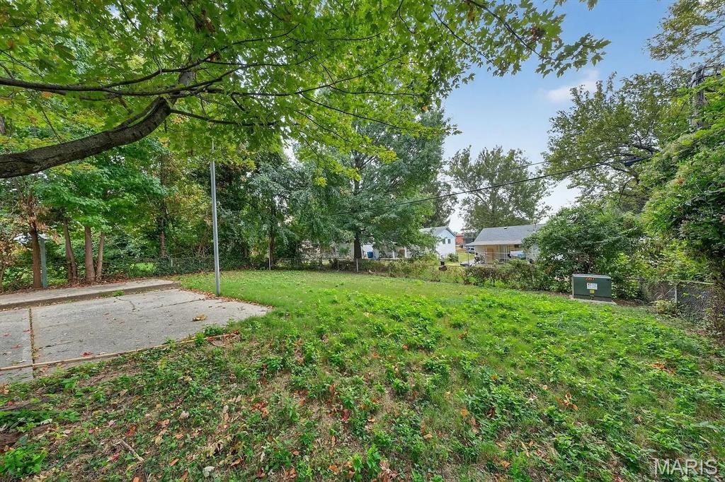 138 Grampian Road St. Louis, MO 63137 - Photo 23 of 23 Gallery Image 23