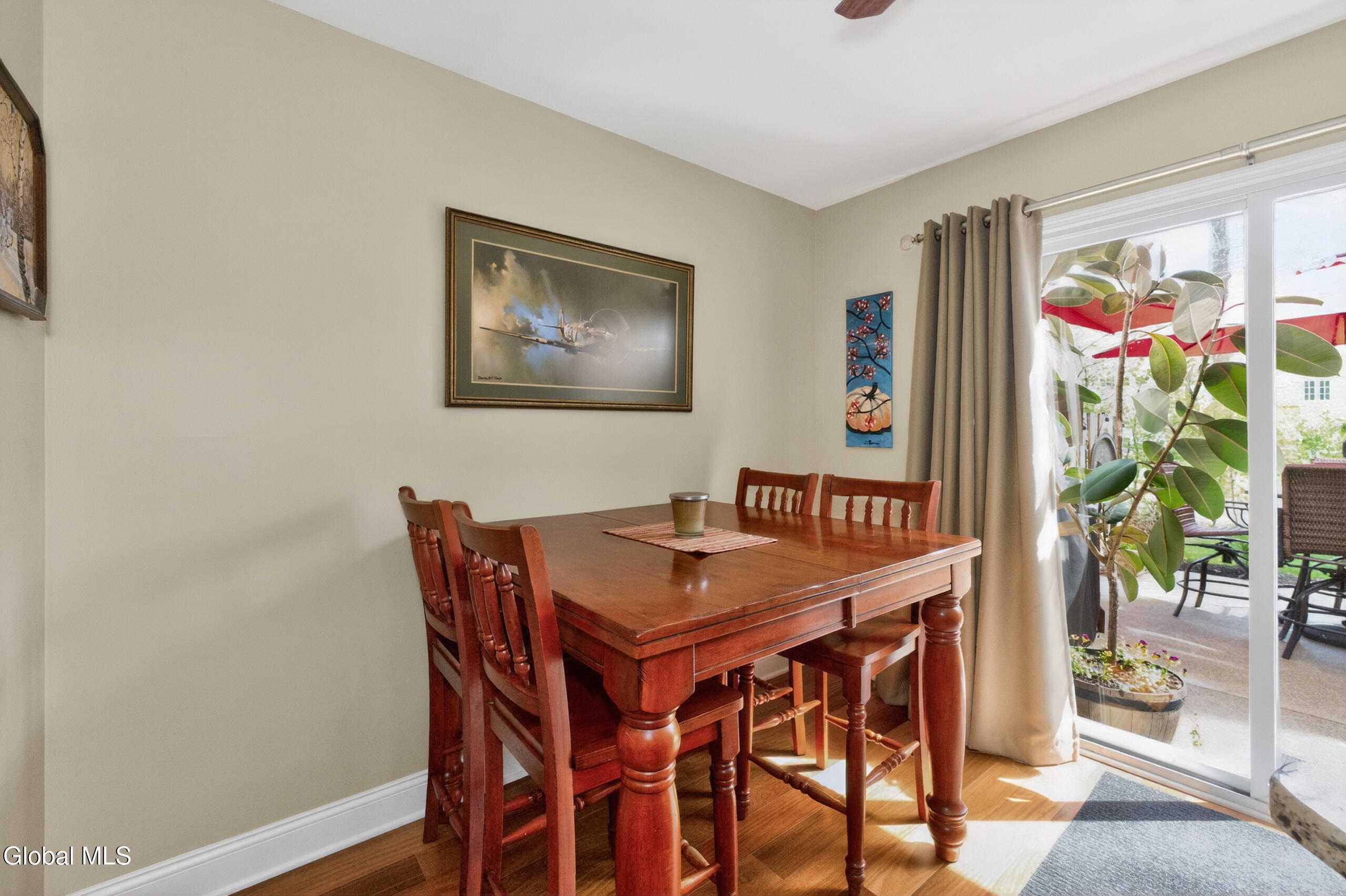 47 Pico Road Clifton Park, NY 12065 - Photo 15 of 37 2 Kitchen 7
