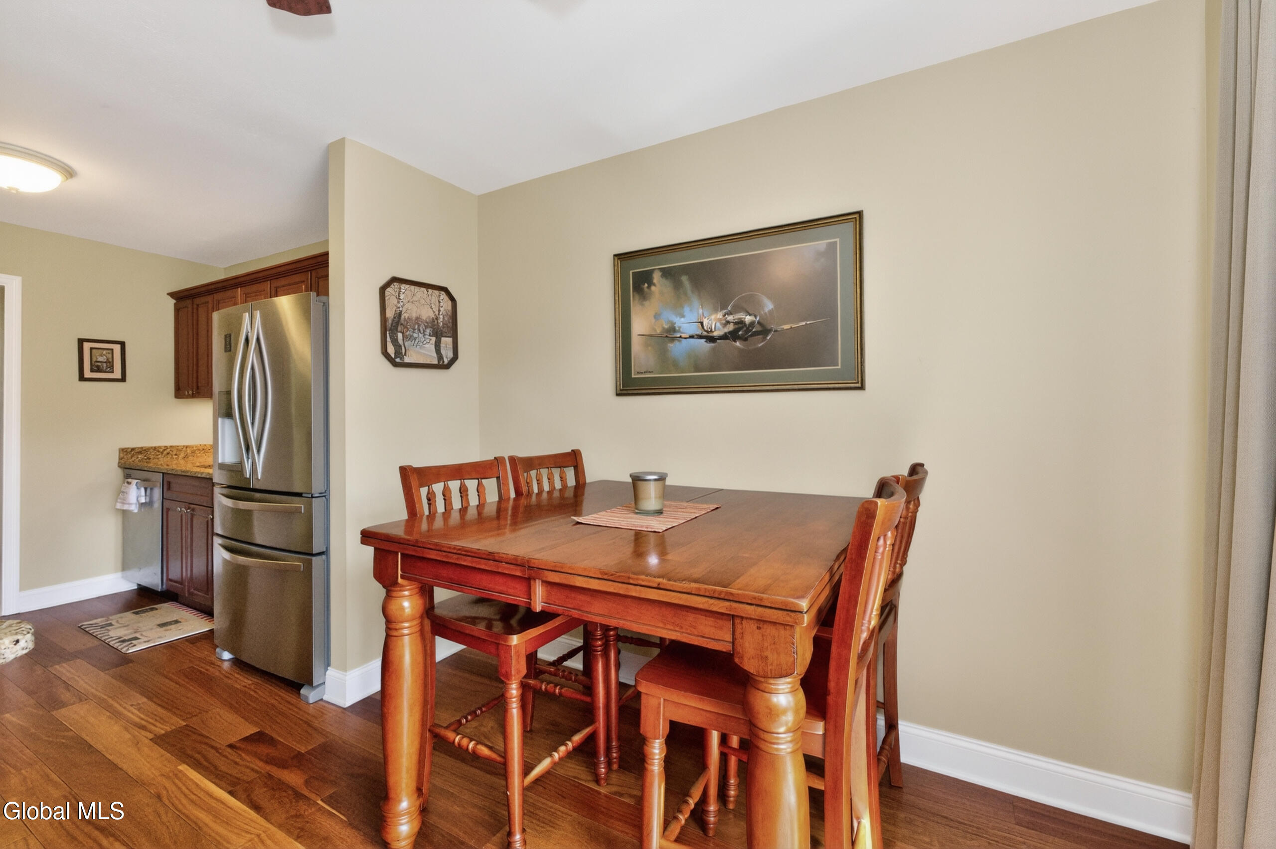 47 Pico Road Clifton Park, NY 12065 - Photo 16 of 37 2 Kitchen 8