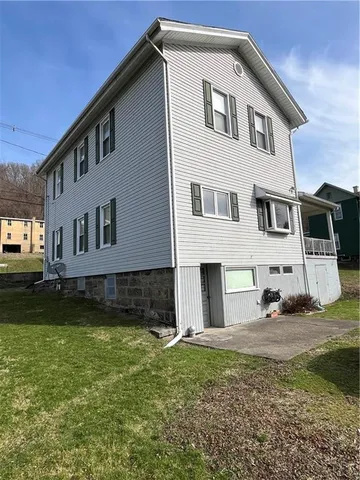$157,000 | 209 Main Street, Emlenton, PA 16373