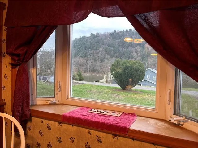 $157,000 | 209 Main Street, Emlenton, PA 16373