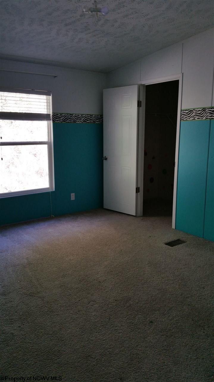 1284 Waitman Willey Road Mannington, WV 26582 - Photo 8 of 13 Gallery Image 8