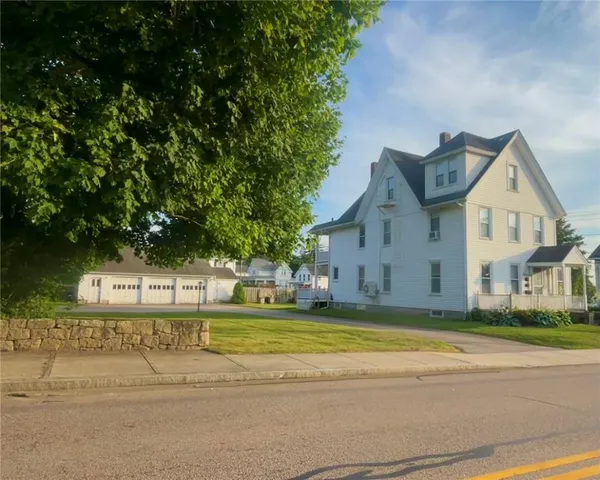 $699,999 | 67 Cross Street, Westerly, RI 02891