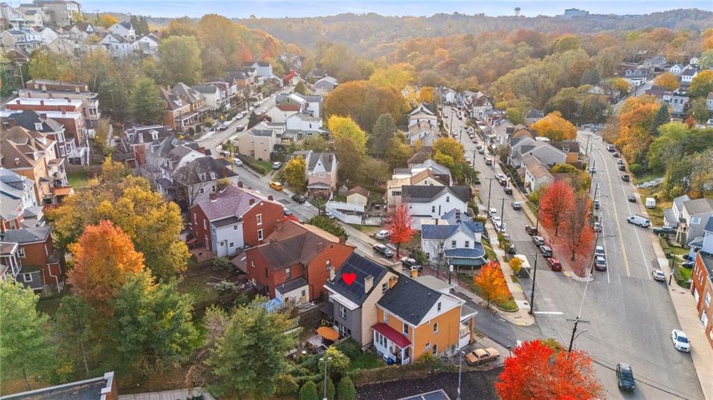 303 Kearsarge Street Pittsburgh, PA 15211 - Photo 48 of 50 a view of city and mountain