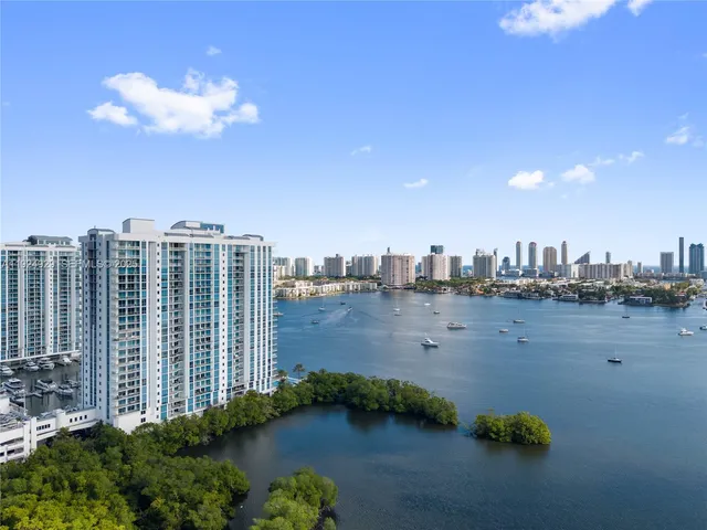 $1,450,000 | 17111 Biscayne Boulevard, Unit 2002, North Miami Beach, FL 33160