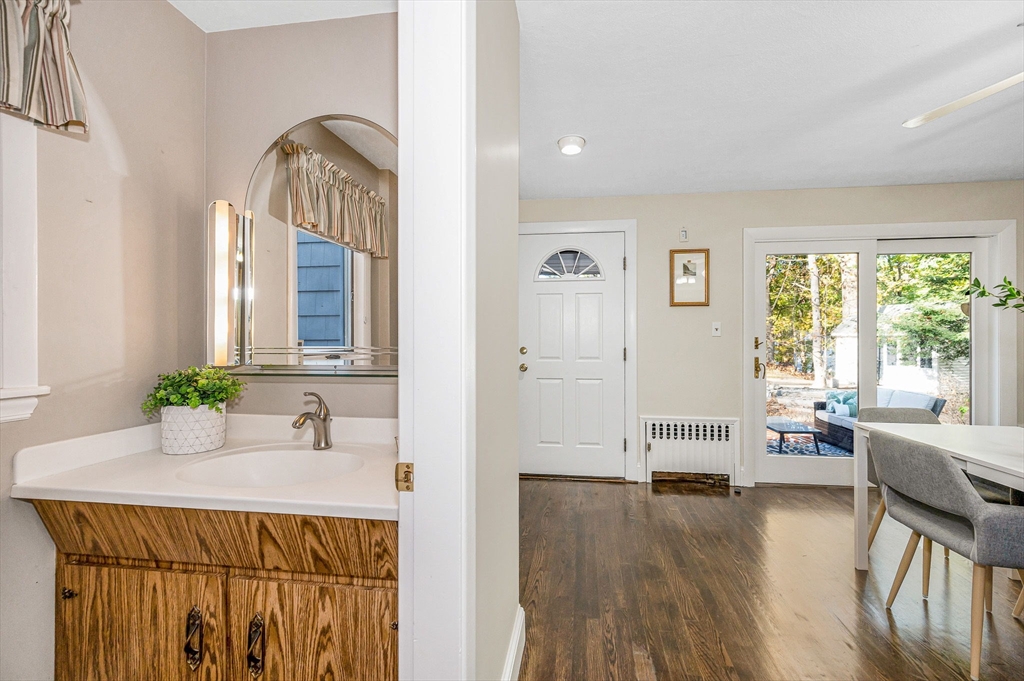 29 Knollwood Road Reading, MA 01867 - Photo 14 of 36 Gallery Image 14