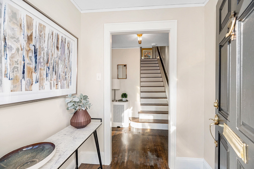 29 Knollwood Road Reading, MA 01867 - Photo 3 of 36 Gallery Image 3
