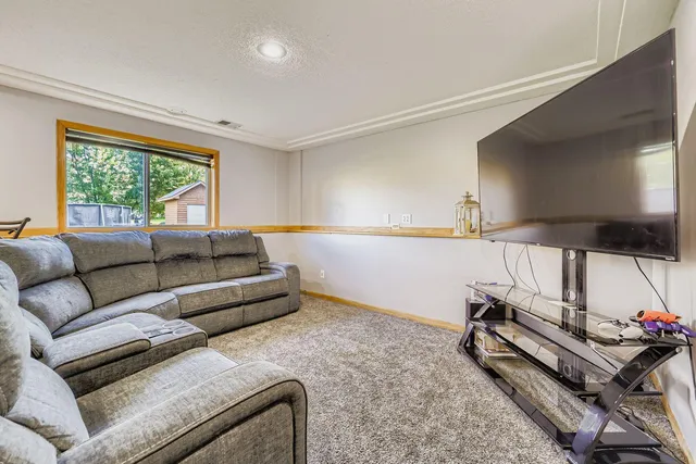 $374,900 | 4531 230th Lane Northwest, St. Francis, MN 55070