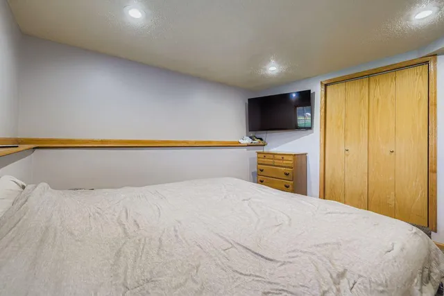 $374,900 | 4531 230th Lane Northwest, St. Francis, MN 55070