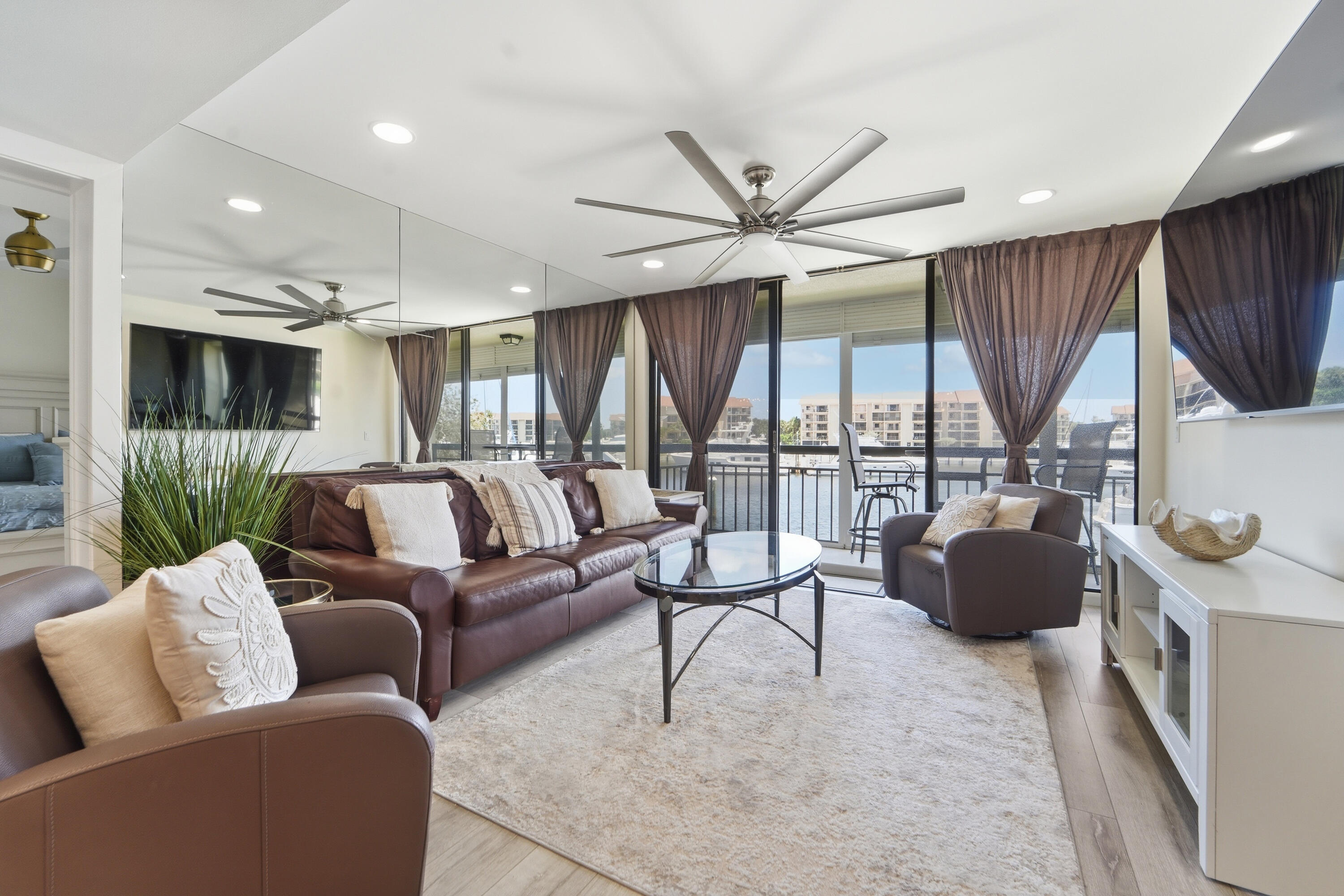 2501 Marina Isle Way, Unit 203 Jupiter, FL 33477 - Photo 16 of 67 Living Room