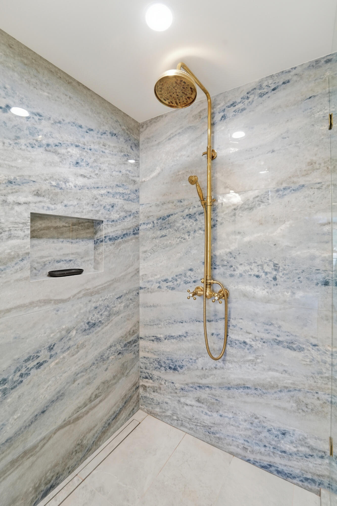 2501 Marina Isle Way, Unit 203 Jupiter, FL 33477 - Photo 31 of 67 Main Bedroom Bath