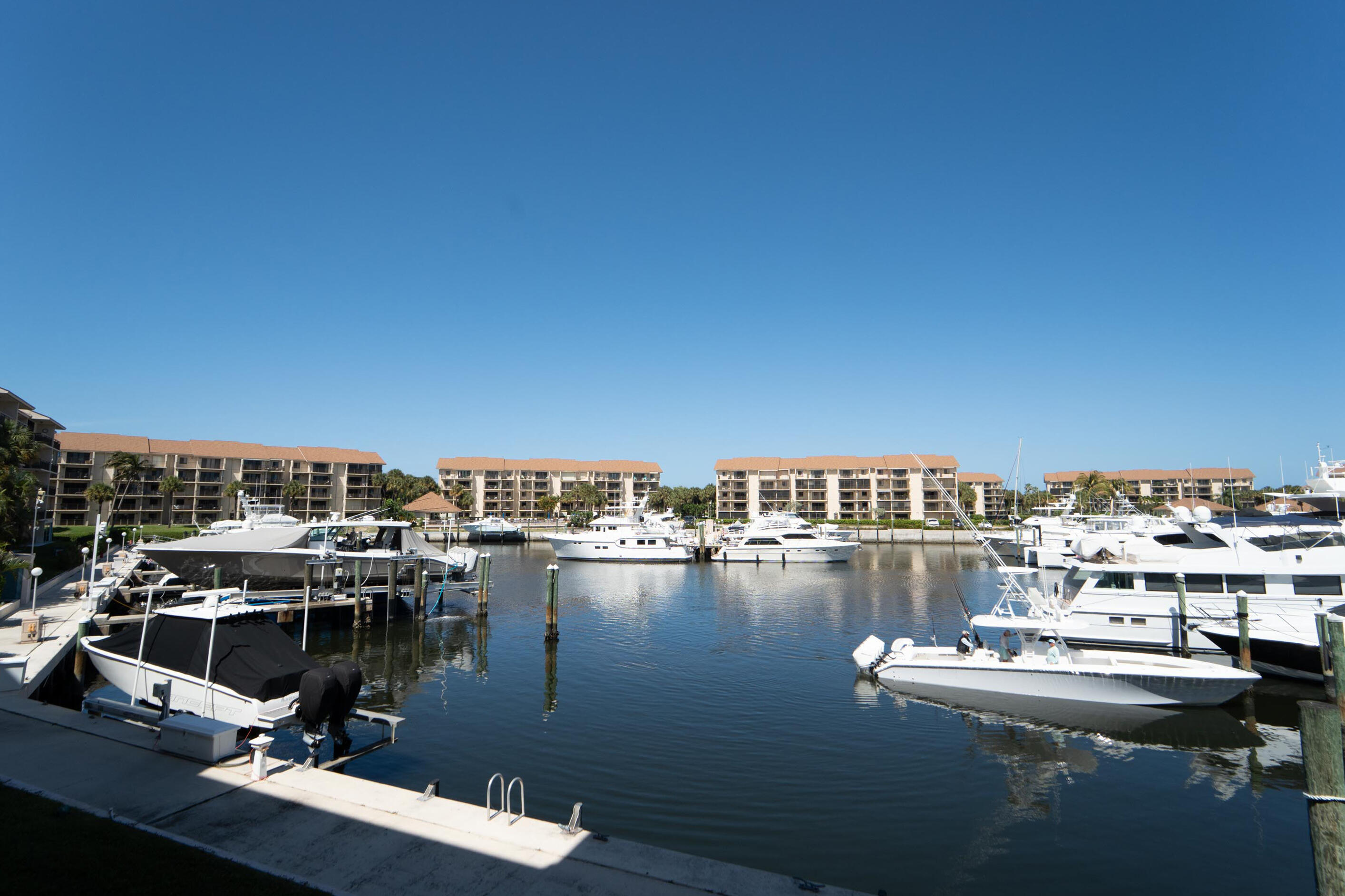 2501 Marina Isle Way, Unit 203 Jupiter, FL 33477 - Photo 40 of 67 2501 Marina isle way Apt 203-9