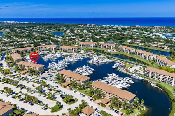 $590,000 | 2501 Marina Isle Way, Unit 203, Jupiter, FL 33477