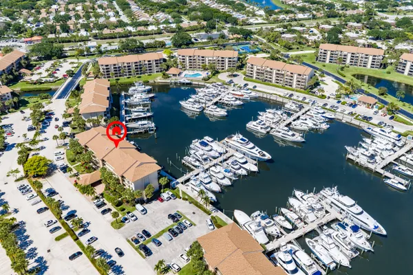 $590,000 | 2501 Marina Isle Way, Unit 203, Jupiter, FL 33477