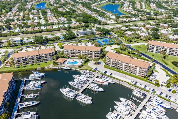 $590,000 | 2501 Marina Isle Way, Unit 203, Jupiter, FL 33477
