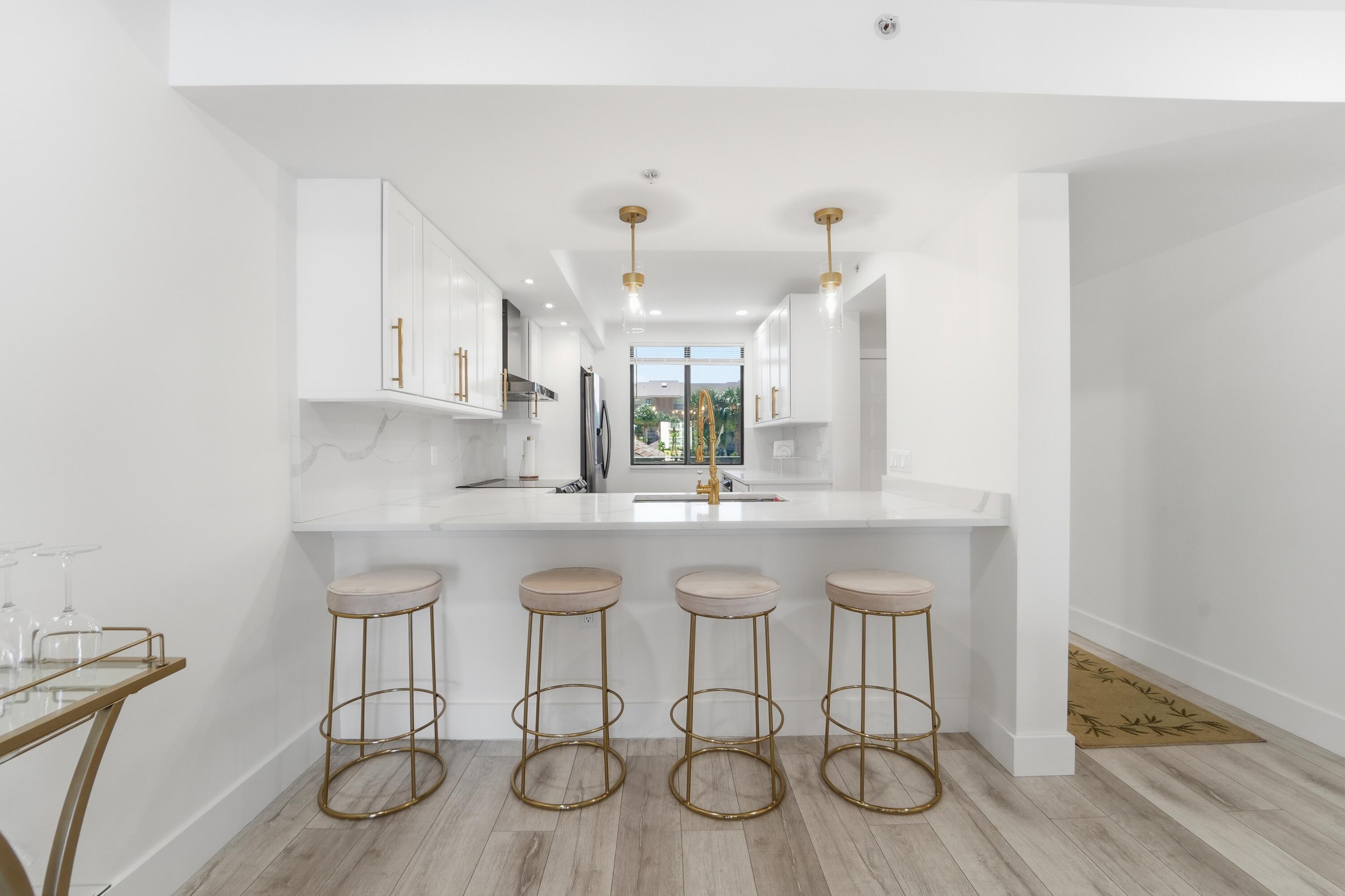 2501 Marina Isle Way, Unit 203 Jupiter, FL 33477 - Photo 6 of 67 Kitchen