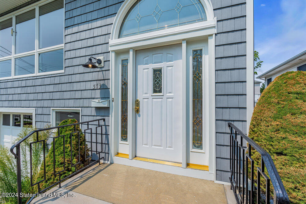 573 Rathbun Avenue Staten Island, NY 10312 - Photo 8 of 37 008_Front Door #2