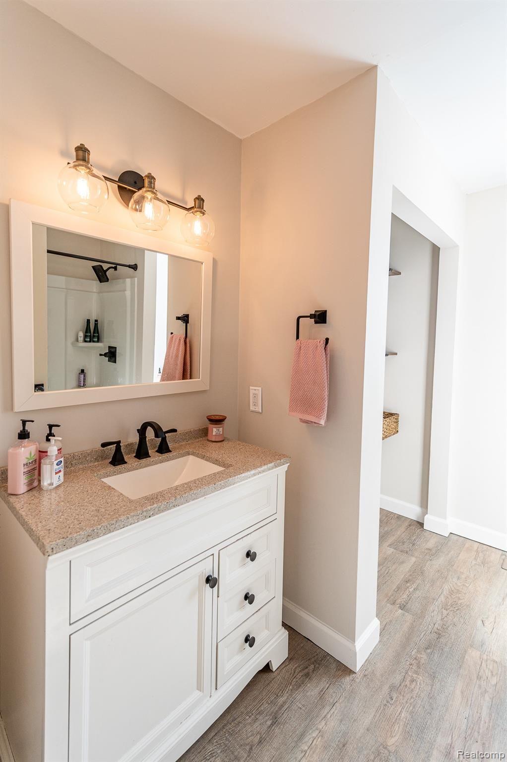 3107 West Dodge Road Clio, MI 48420 - Photo 11 of 26 HardyMediaCompany-686.jpg
