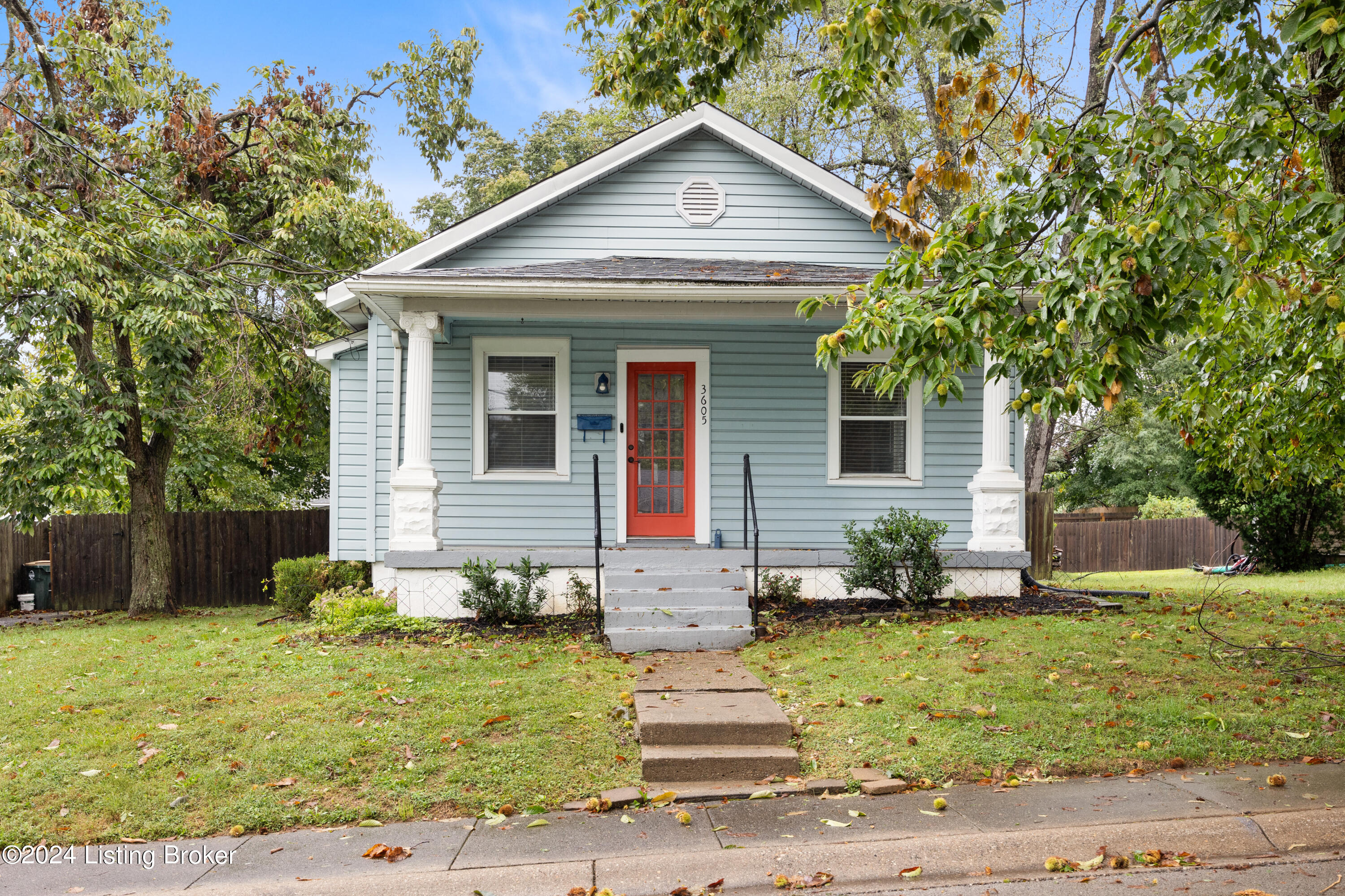 3605 Dell Road Louisville, KY 40299 - Photo 2 of 27 001