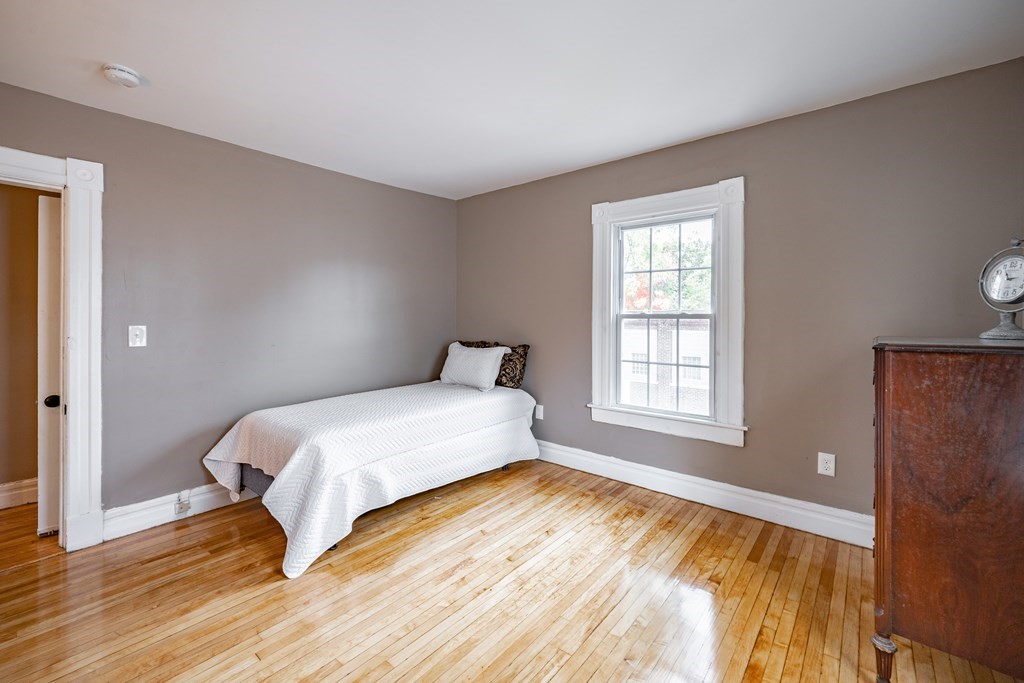 43 Dorchester Street Springfield, MA 01109 - Photo 24 of 32 Gallery Image 24