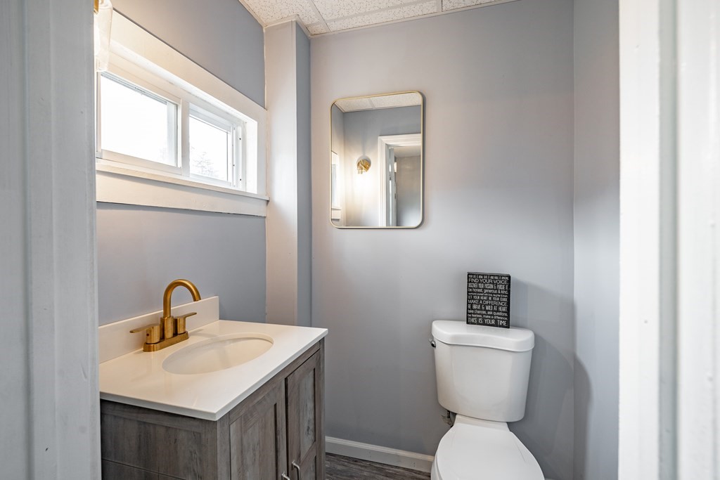 43 Dorchester Street Springfield, MA 01109 - Photo 10 of 32 Gallery Image 10