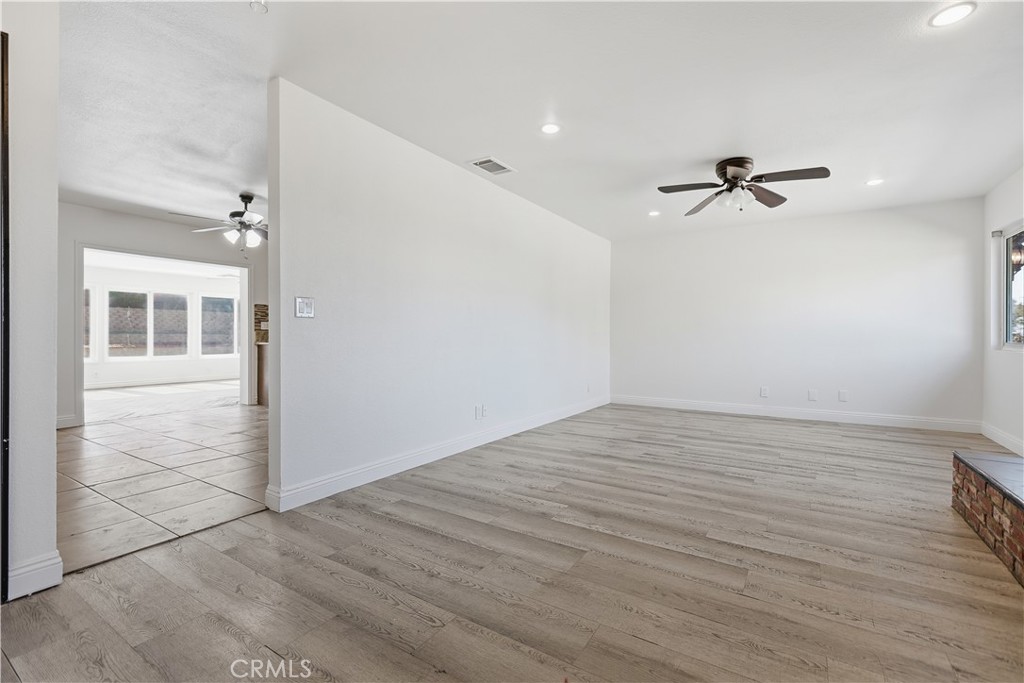 2511 Spring Meadow Lane Highland, CA 92346 - Photo 8 of 52