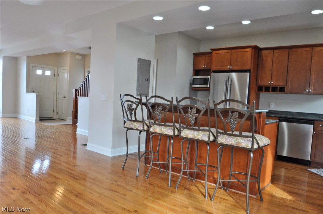 1015 University Road Cleveland, OH 44113 - Photo 9 of 35 Gallery Image 9
