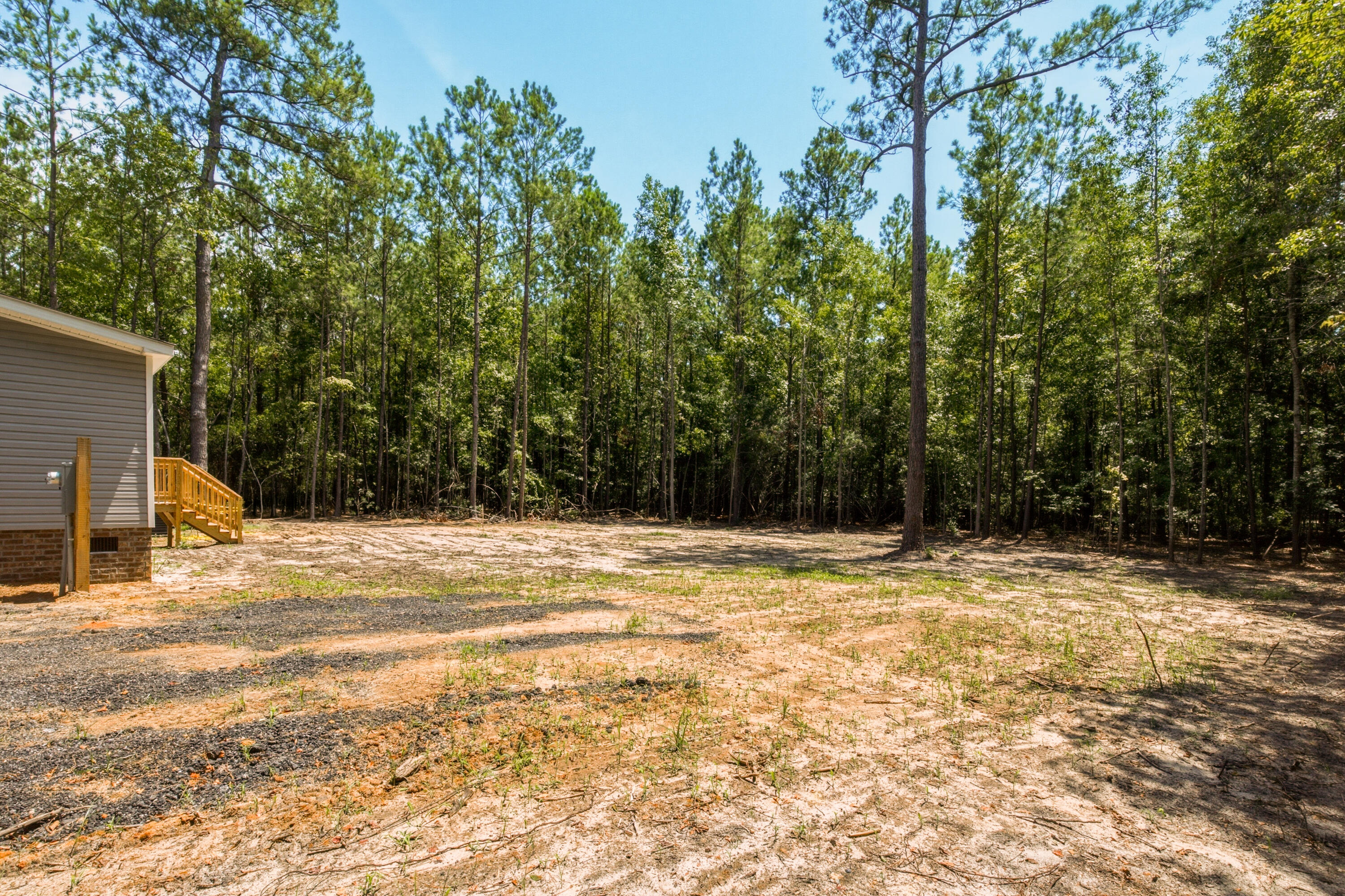 1370 Hudson Road Summerton, SC 29148 - Photo 41 of 49 back yard