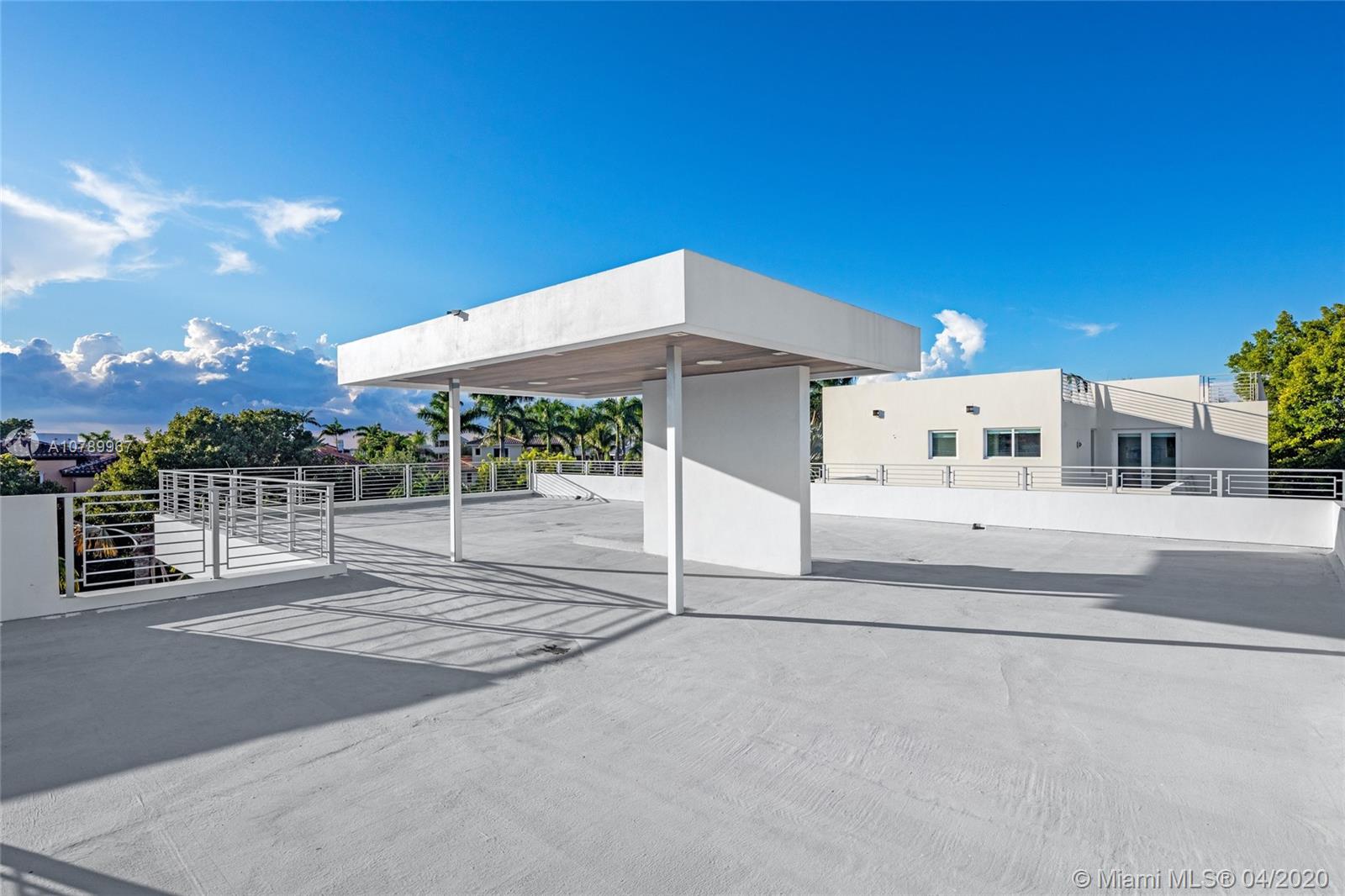 515 Harbor Drive Key Biscayne, FL 33149 - Photo 6 of 44