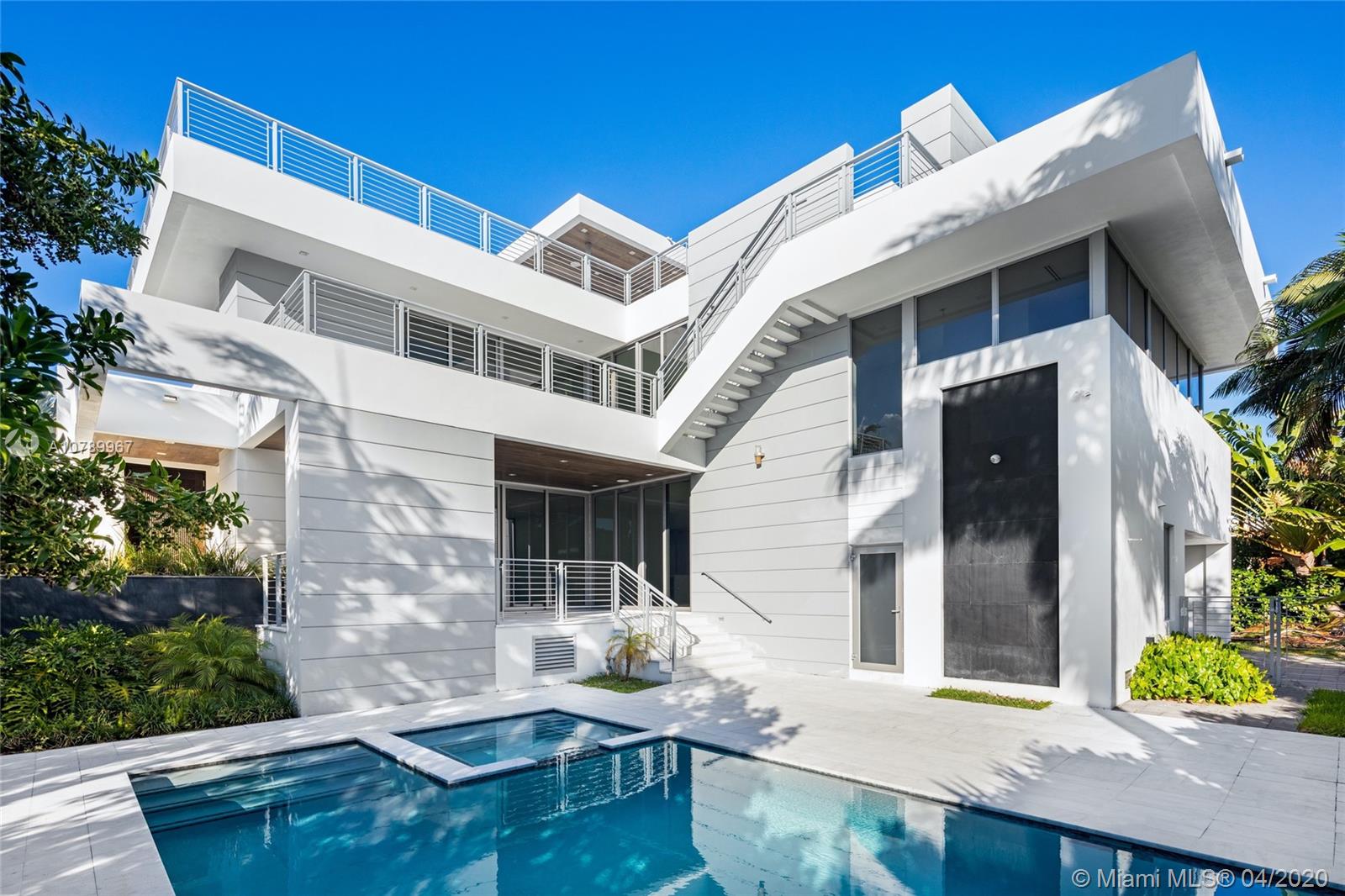 515 Harbor Drive Key Biscayne, FL 33149 - Photo 7 of 44