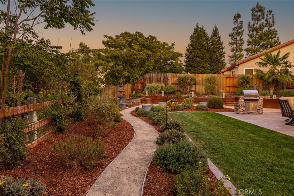 142 Via Camelia Paso Robles, CA 93446 - Photo 37 of 43 a view of a park with large trees