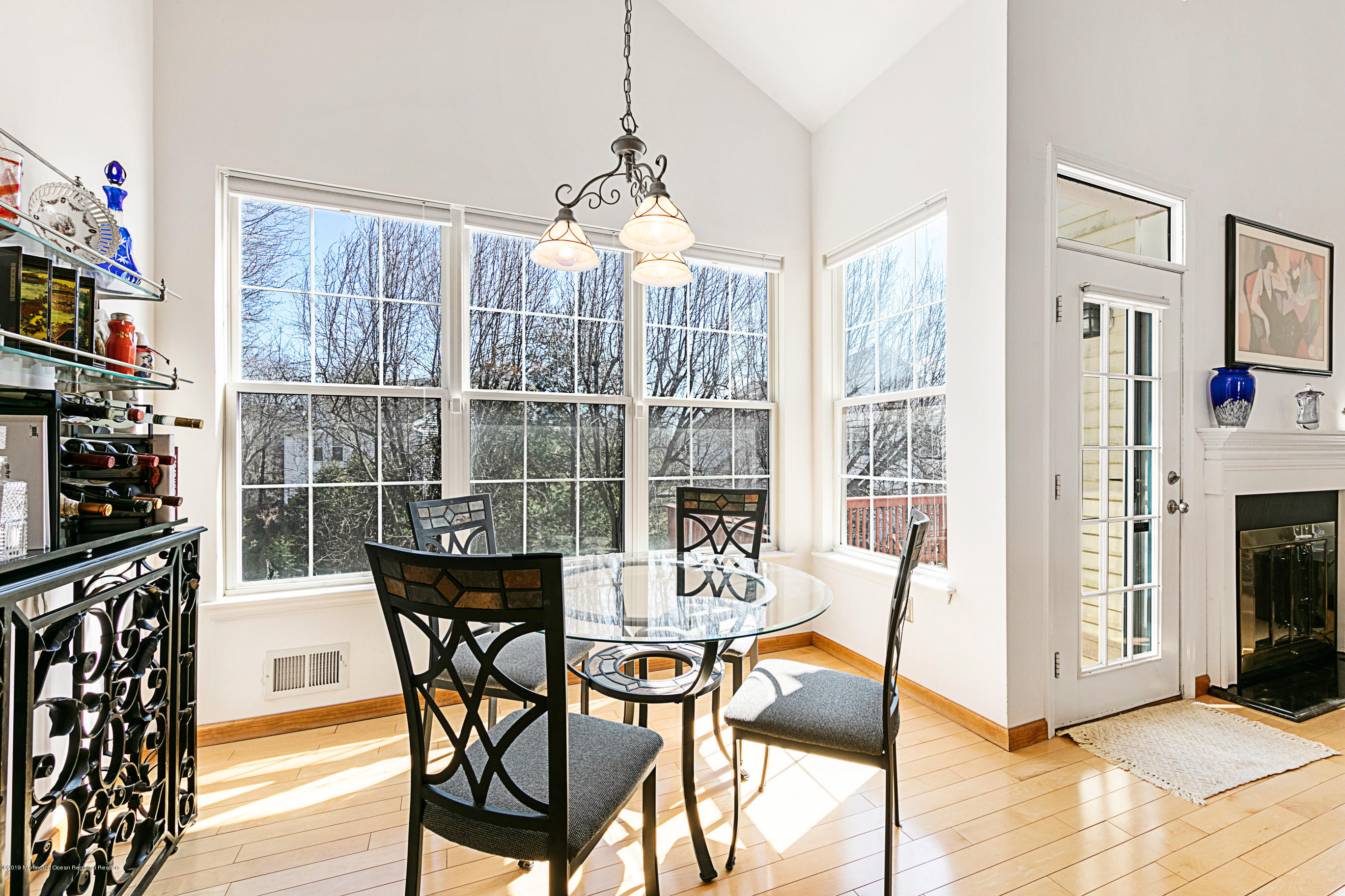 12 Raleigh Pass Colts Neck, NJ 07722 - Photo 14 of 50 12RaleighOnline-28