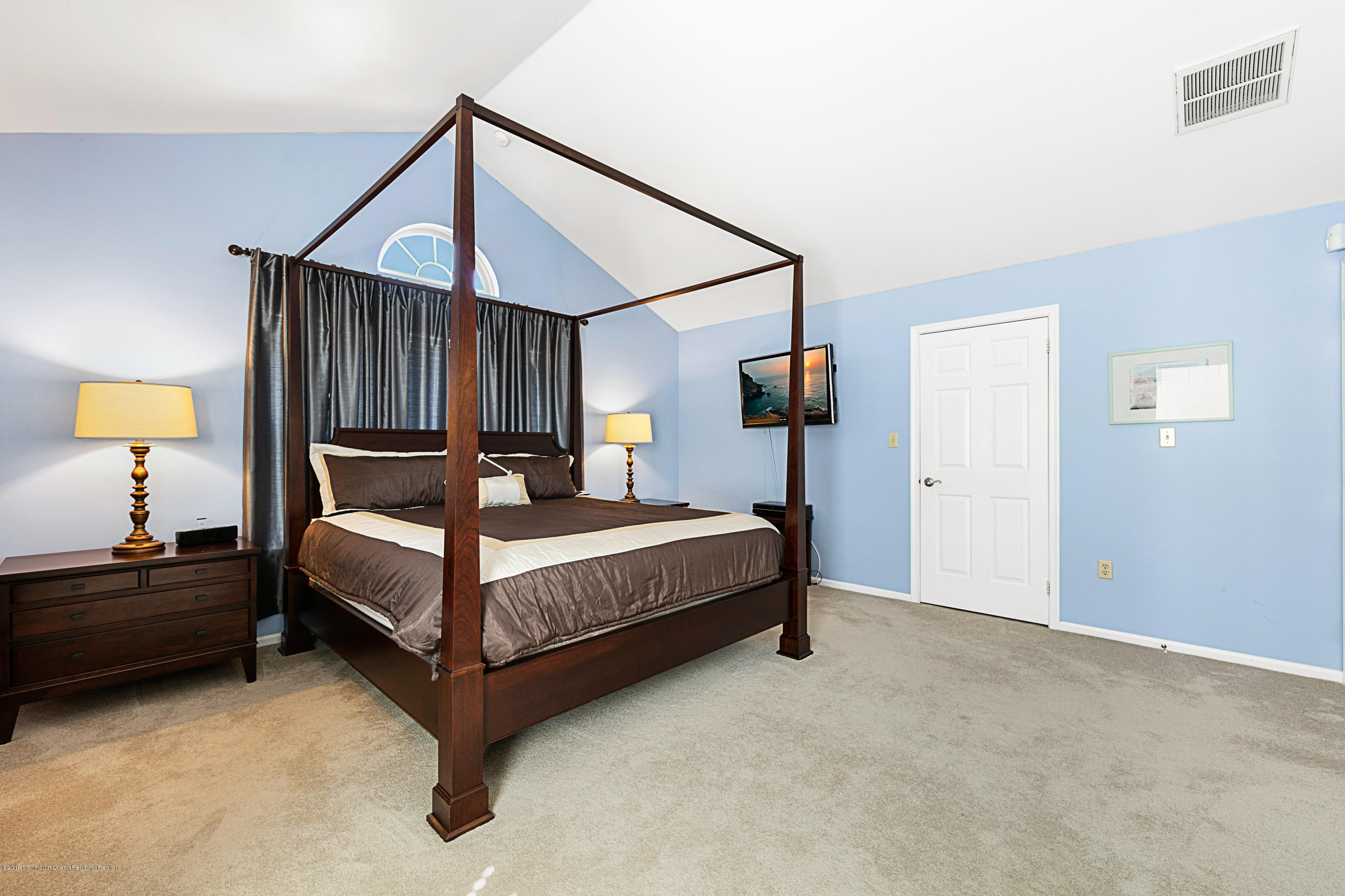 12 Raleigh Pass Colts Neck, NJ 07722 - Photo 28 of 50 12RaleighOnline-47