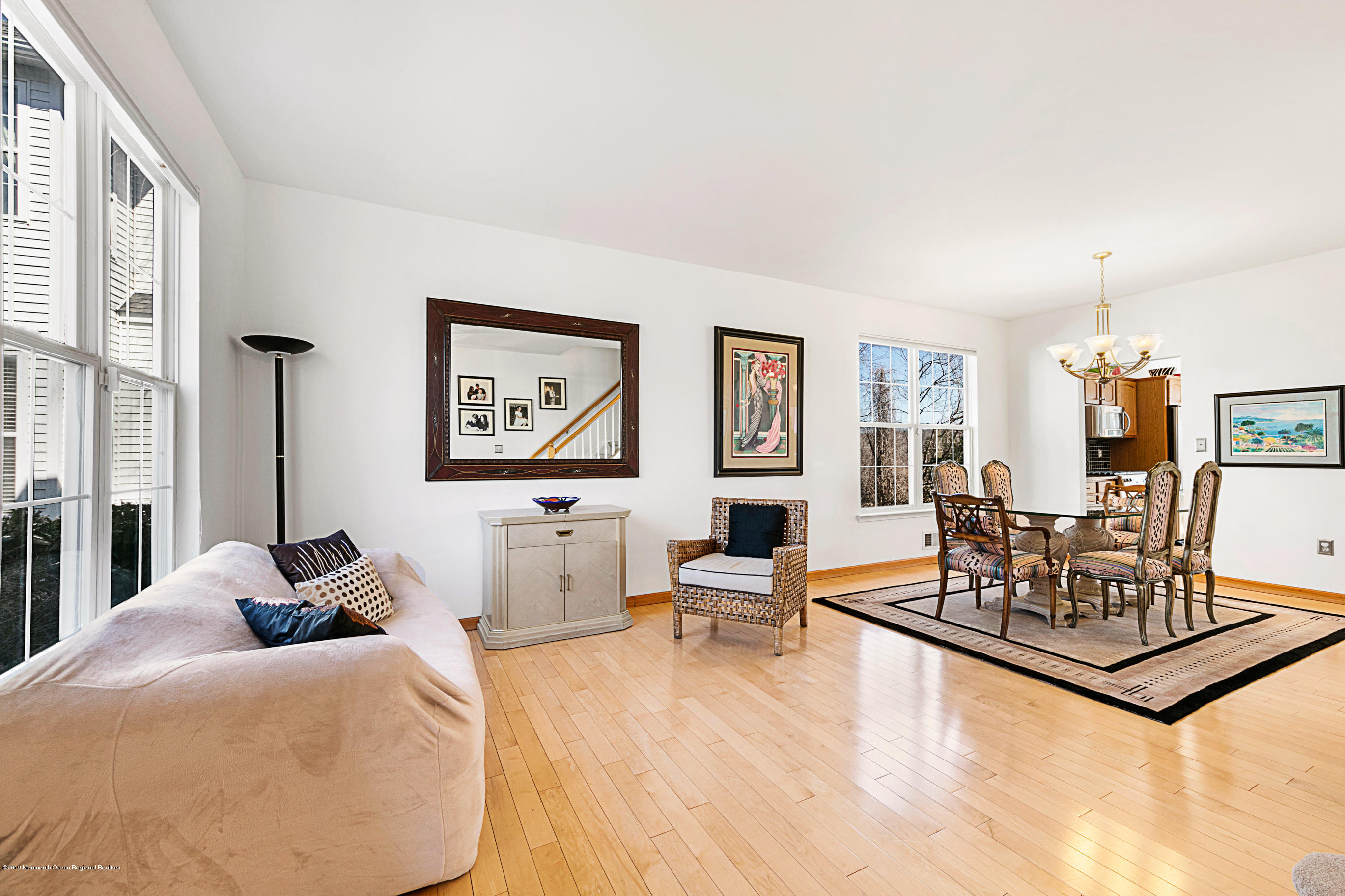12 Raleigh Pass Colts Neck, NJ 07722 - Photo 5 of 50 12RaleighOnline-40