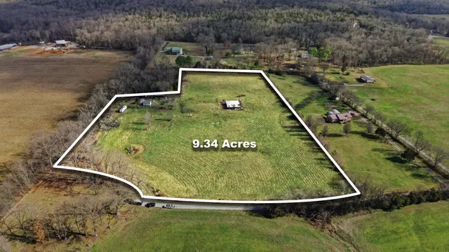 $225,000 | 640 Dotson Cemetery Road, Decherd, TN 37324