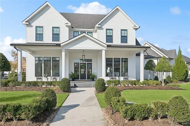 $1,185,000 | 801 Chretien Point Avenue, Covington, LA 70433