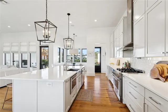 $1,185,000 | 801 Chretien Point Avenue, Covington, LA 70433