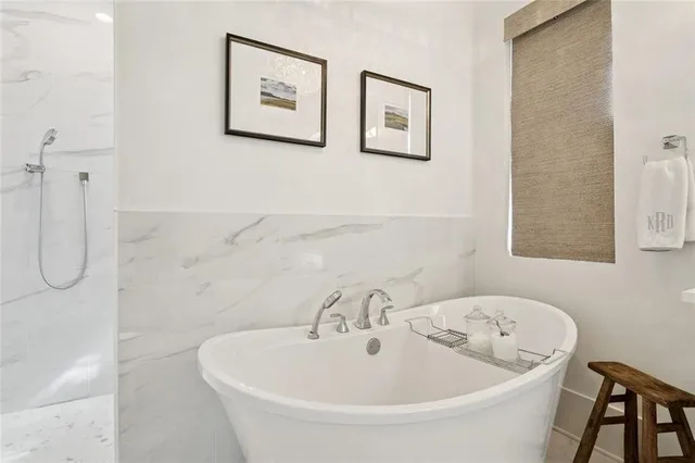 $1,185,000 | 801 Chretien Point Avenue, Covington, LA 70433