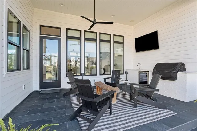 $1,185,000 | 801 Chretien Point Avenue, Covington, LA 70433