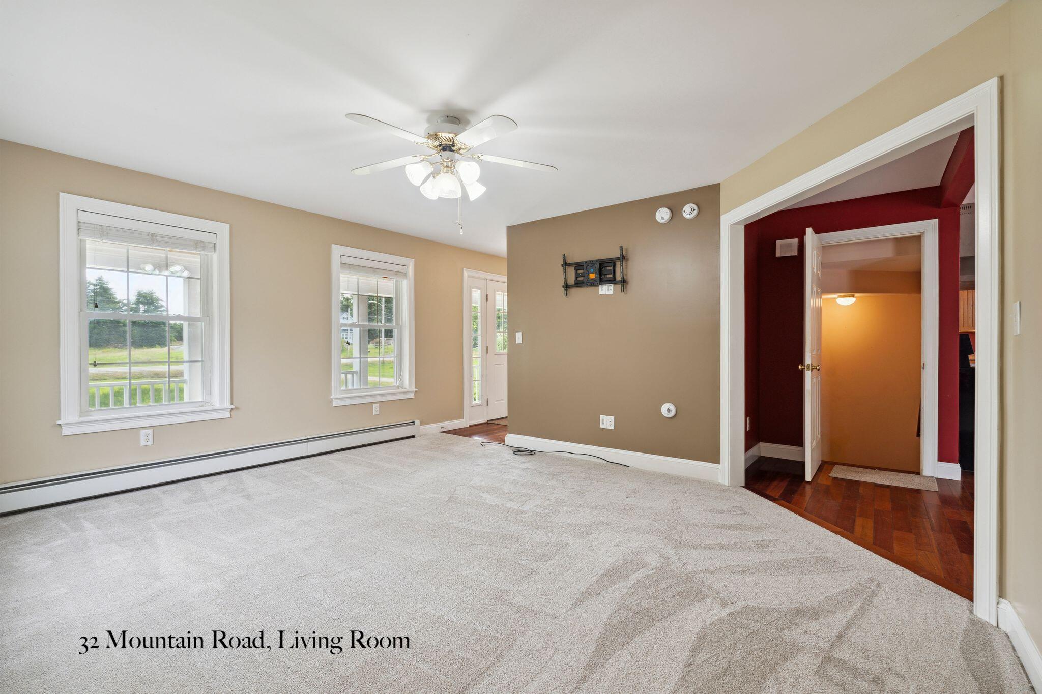 32 Mountain Road Biddeford, ME 04005 - Photo 13 of 47 12 living room 2