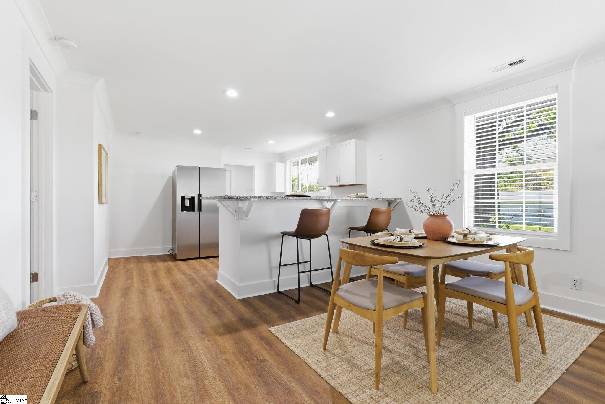 19 Jamison Street Greenville, SC 29611 - Photo 11 of 42