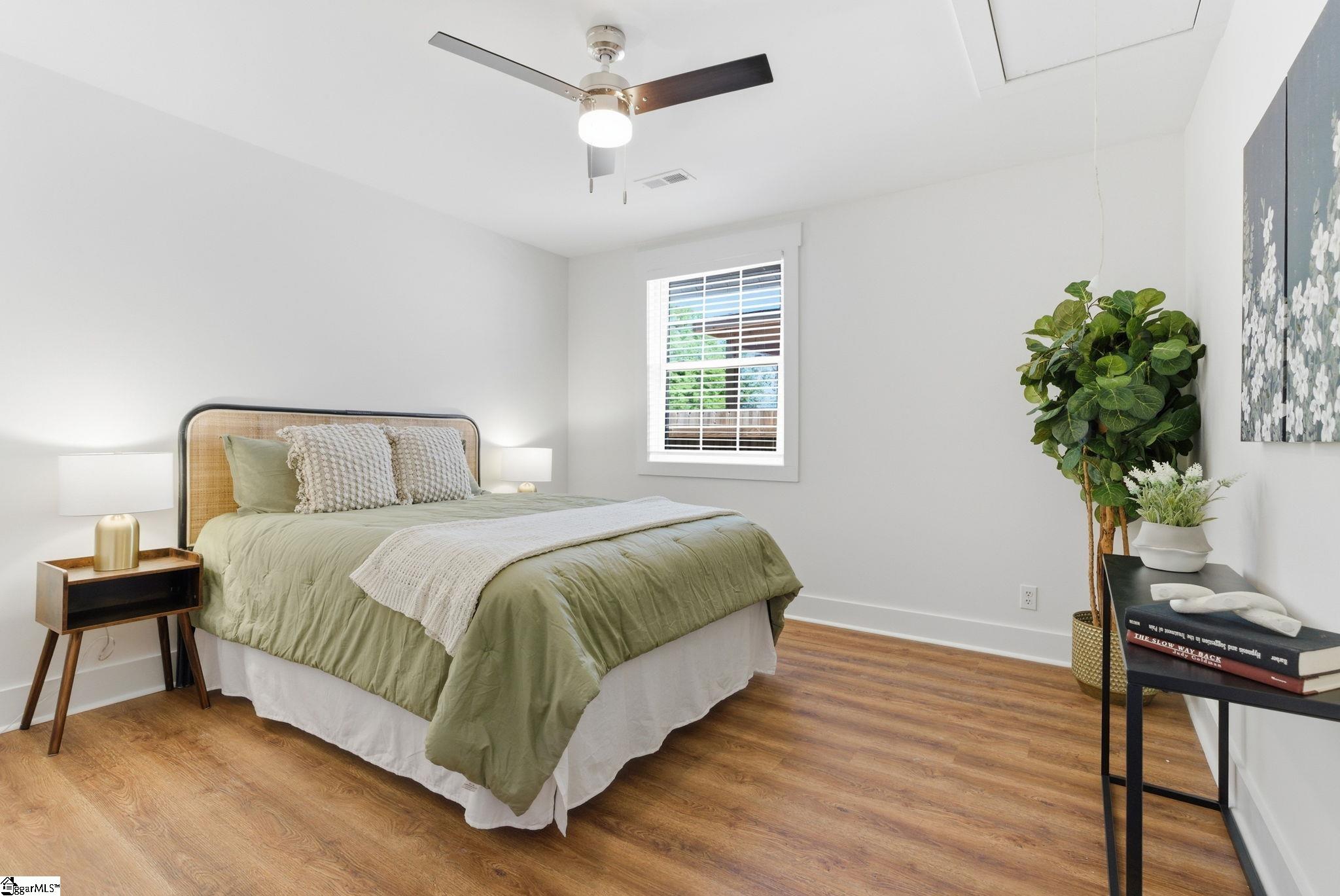 19 Jamison Street Greenville, SC 29611 - Photo 18 of 42