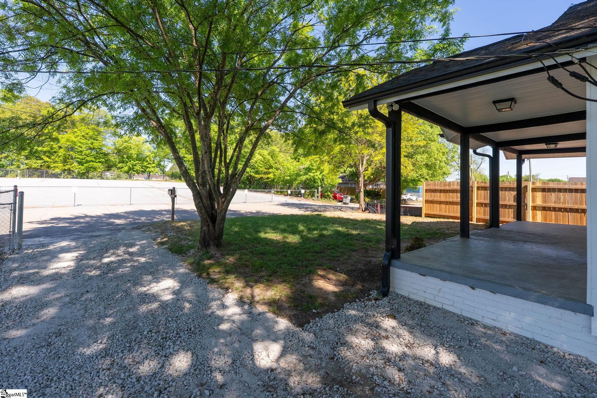 19 Jamison Street Greenville, SC 29611 - Photo 36 of 42