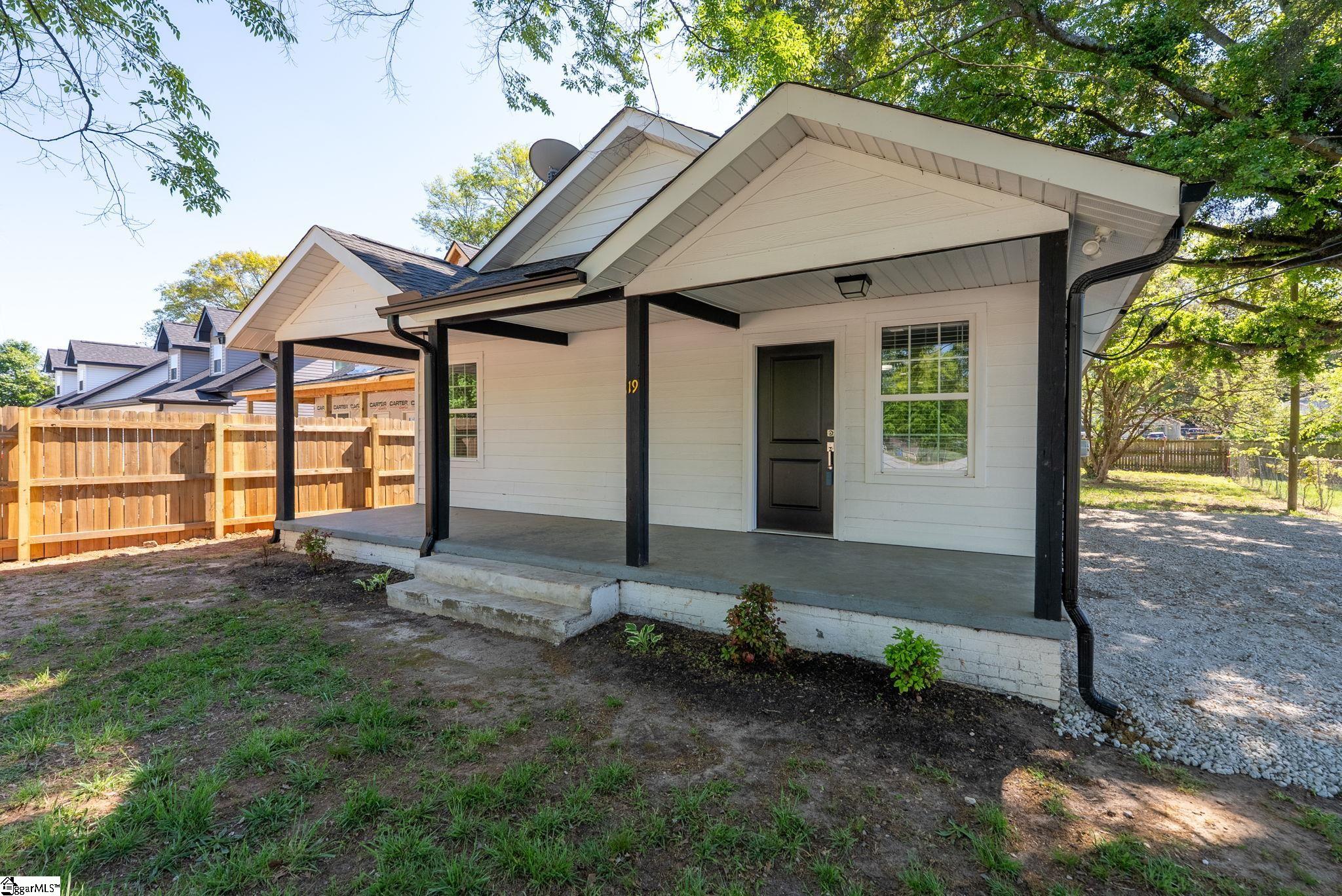 19 Jamison Street Greenville, SC 29611 - Photo 39 of 42