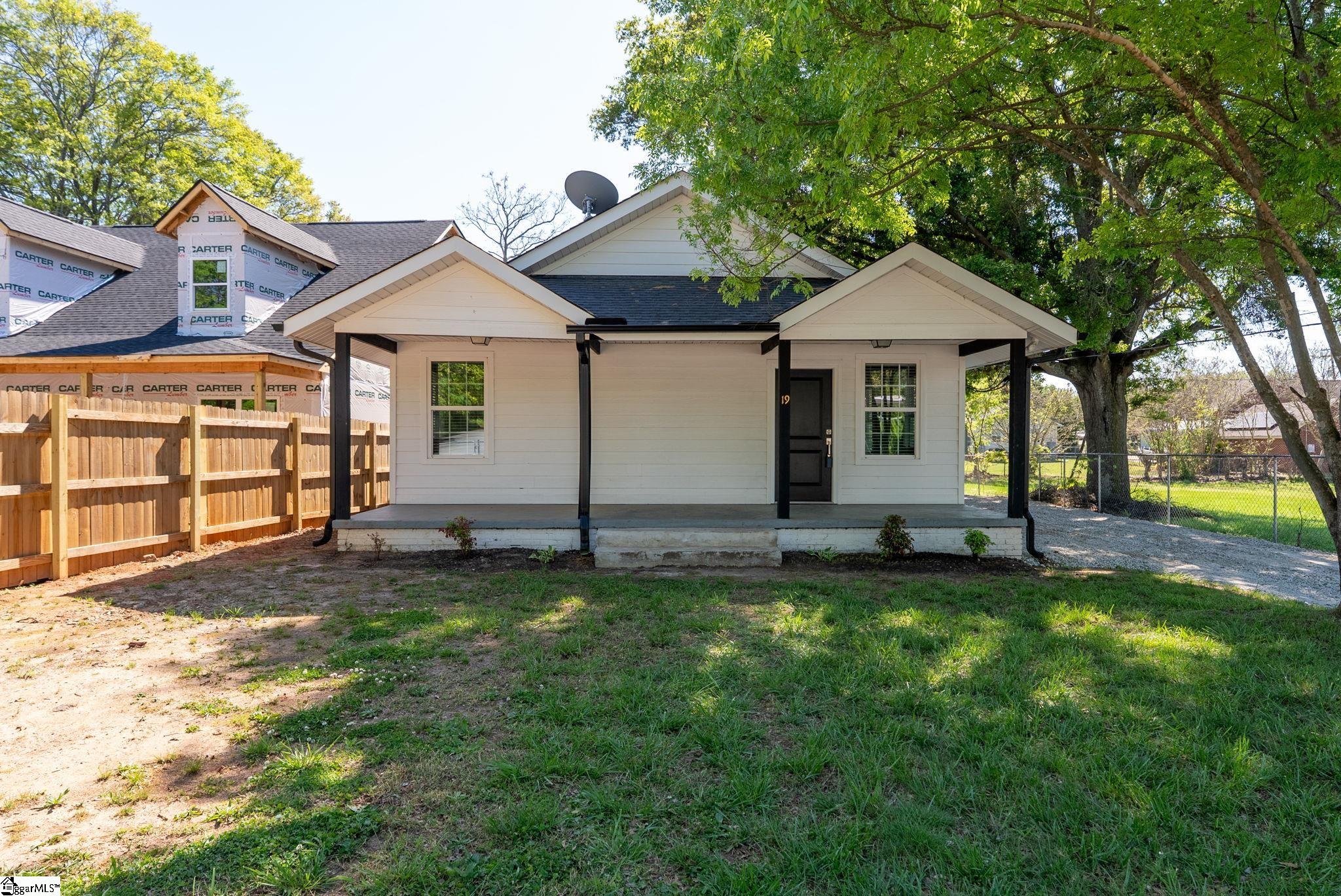 19 Jamison Street Greenville, SC 29611 - Photo 40 of 42