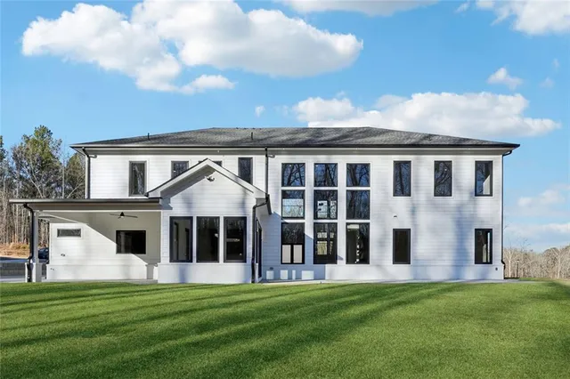 $1,199,999 | 177 Deer Cyn Drive, Auburn, GA 30011