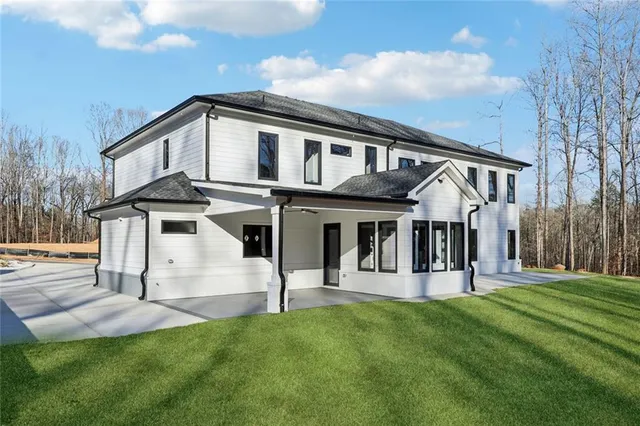 $1,199,999 | 177 Deer Cyn Drive, Auburn, GA 30011